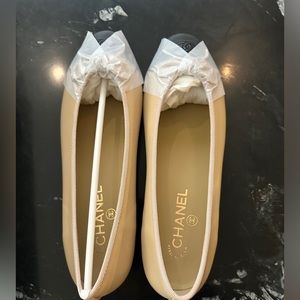 Brand new Chanel ballet flats